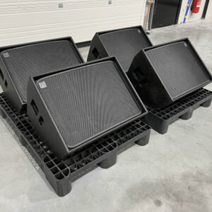 4x Martin Audio LE400B 15"/1" monitor