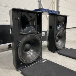 Nexo system: 2x PS15 MKII 15"/2" + PS15TD MKII controller + flightcase