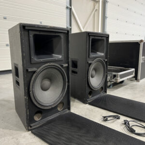 2x LEM GM Tour Master 15.2 Active 15" incl. flightcase