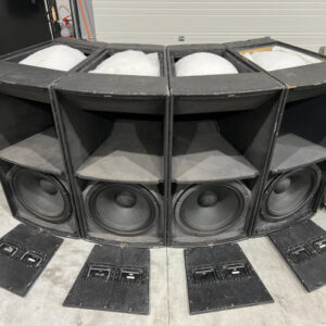 Martin Audio W8S 18"/15" sub incl. wheels