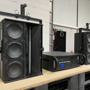 Alcons Audio: 2x QR18 + 1x ALC4 / DDP