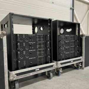 Crest Audio amplifier rack: 8001/2x7301/4801